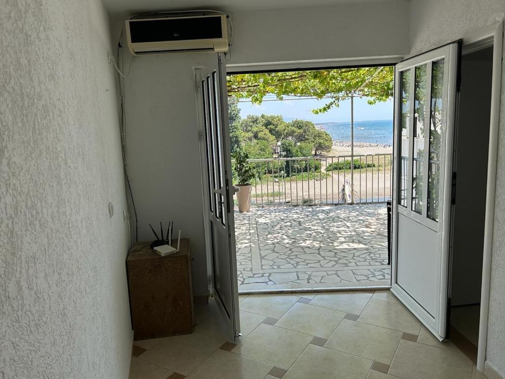 Apartments Doda Улцинь Екстер'єр фото