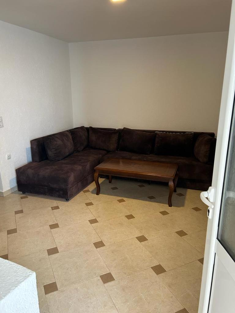 Apartments Doda Улцинь Екстер'єр фото